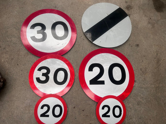 UK Road Speed Signs - Buy Plants Online at Web Garden Centre