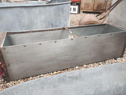 Antique Galvanised Troughs - Buy Plants Online at Web Garden Centre